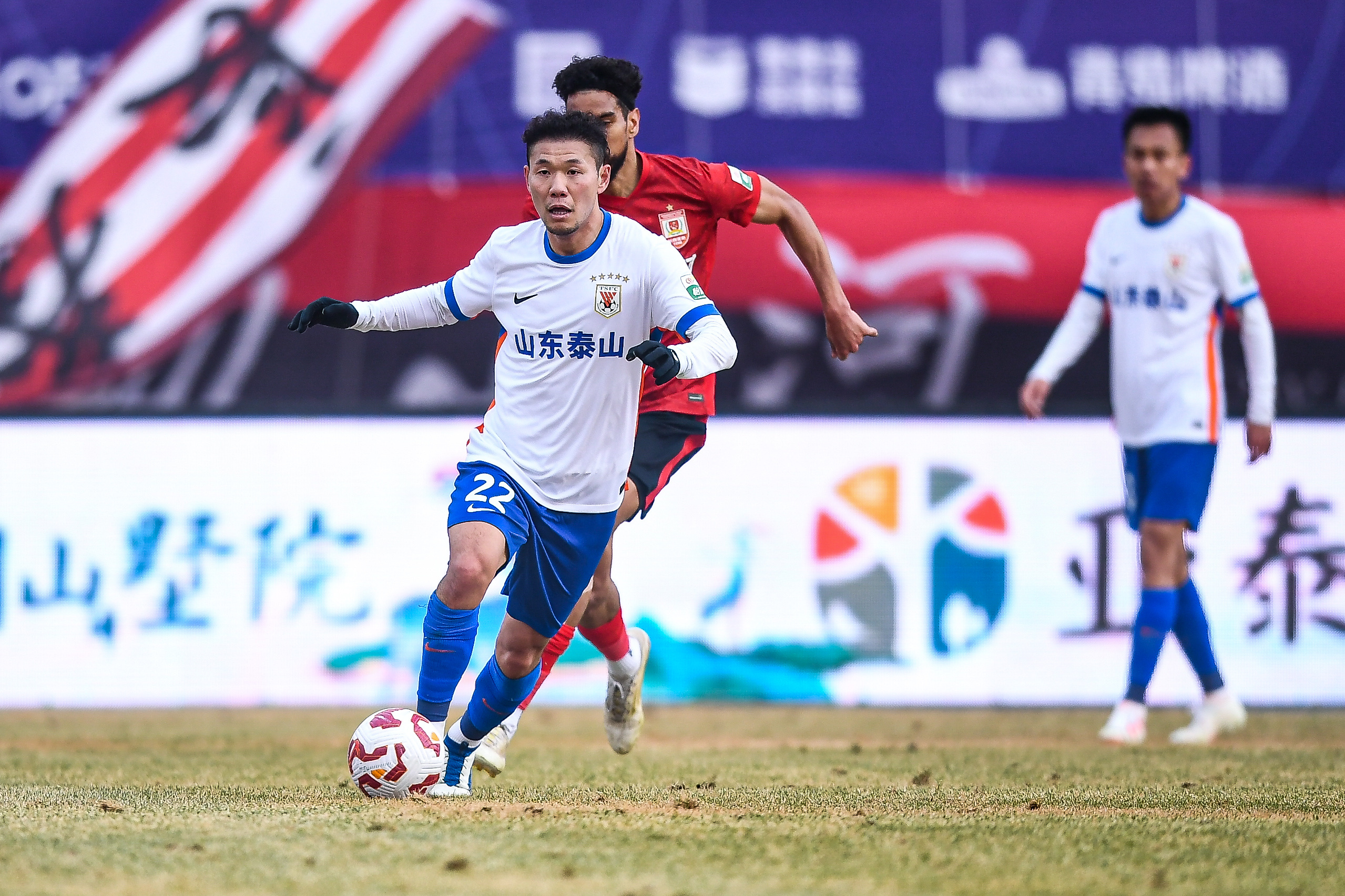 包含山东泰山成为本场最大亮点，亚冠瞬间破防，爆冷的词条