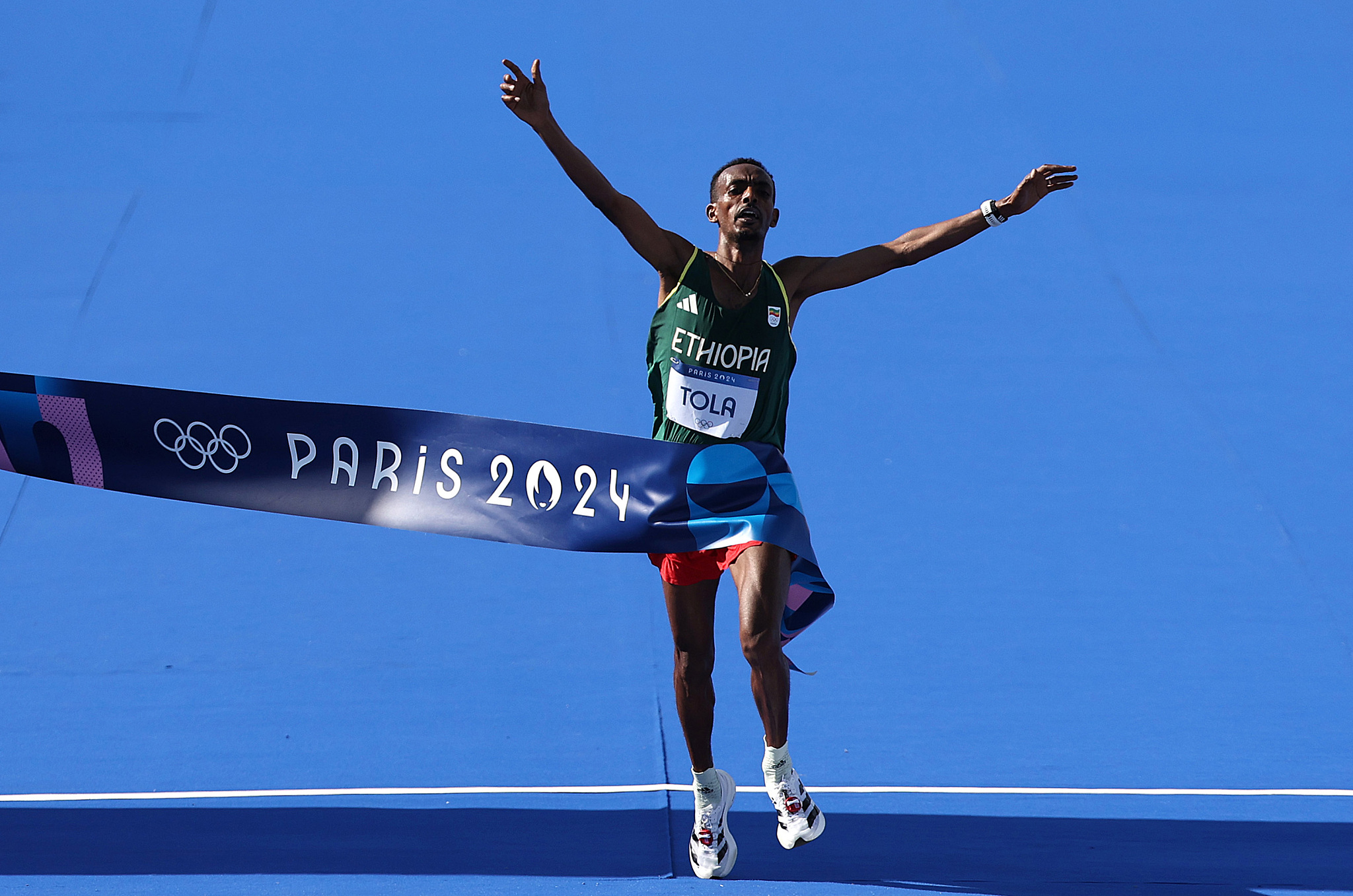 米兰体育网站入口-关于射箭项目实力见长，西班牙选手勇摘金冠的信息