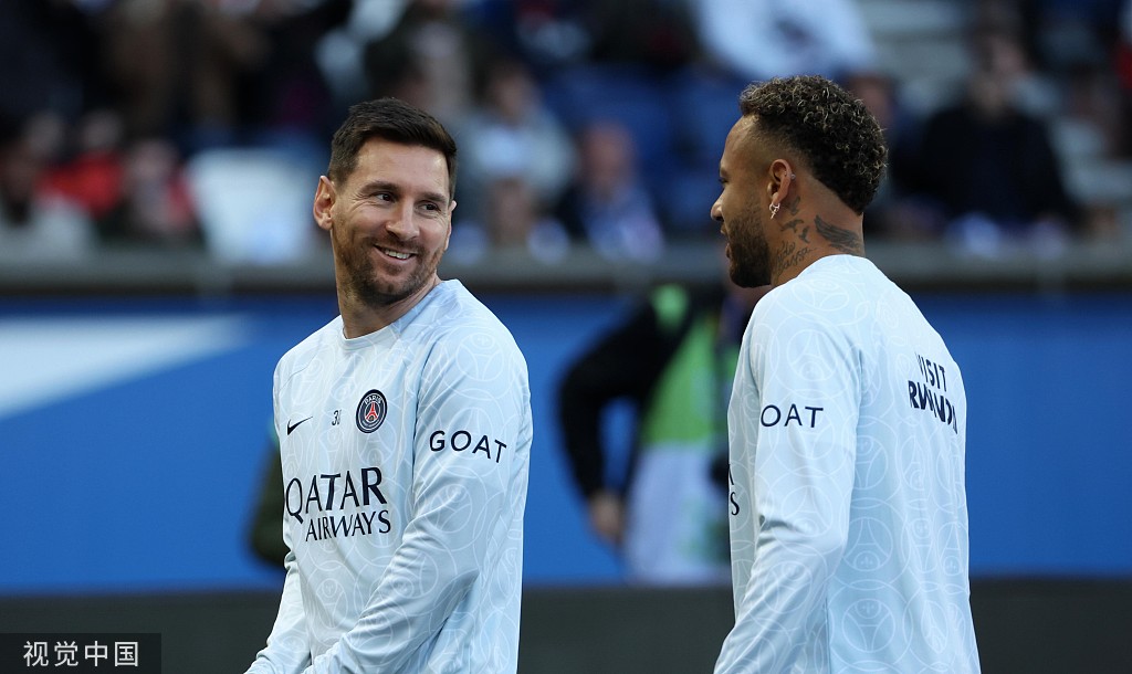 内马尔转投利物浦，将与梅西并肩作战