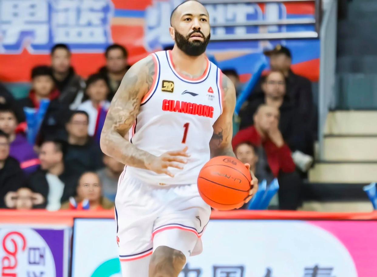 米兰体育官网入口-关于广州男篮精彩表现，势不可挡的信息