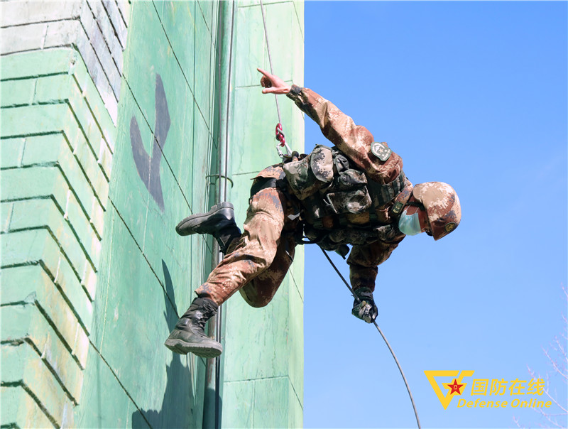 米兰体育网站入口-一丝不苟！劲旅全力以赴夺冠之路