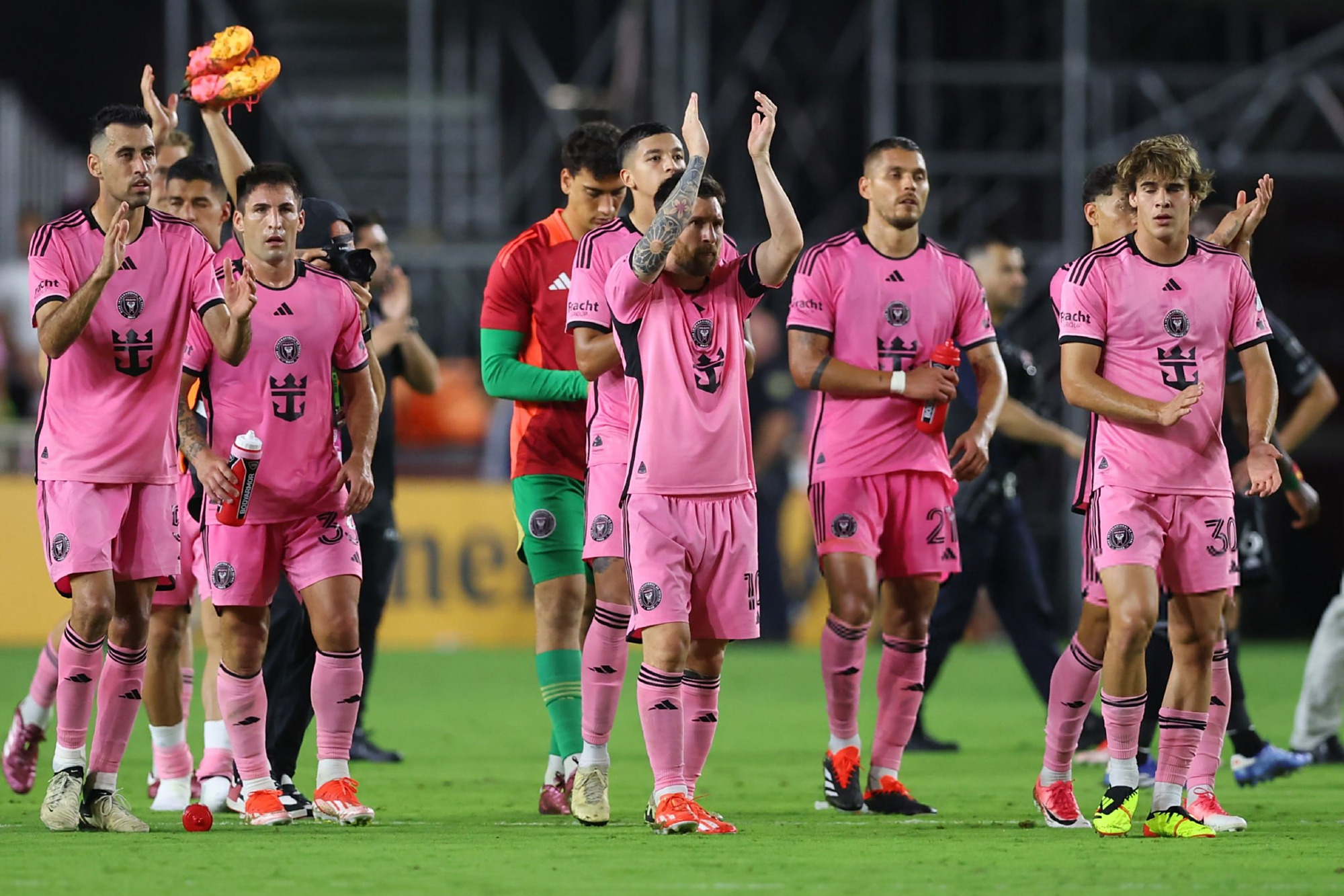 英格兰队轻取安道尔，继续领跑小组积分榜！的简单介绍