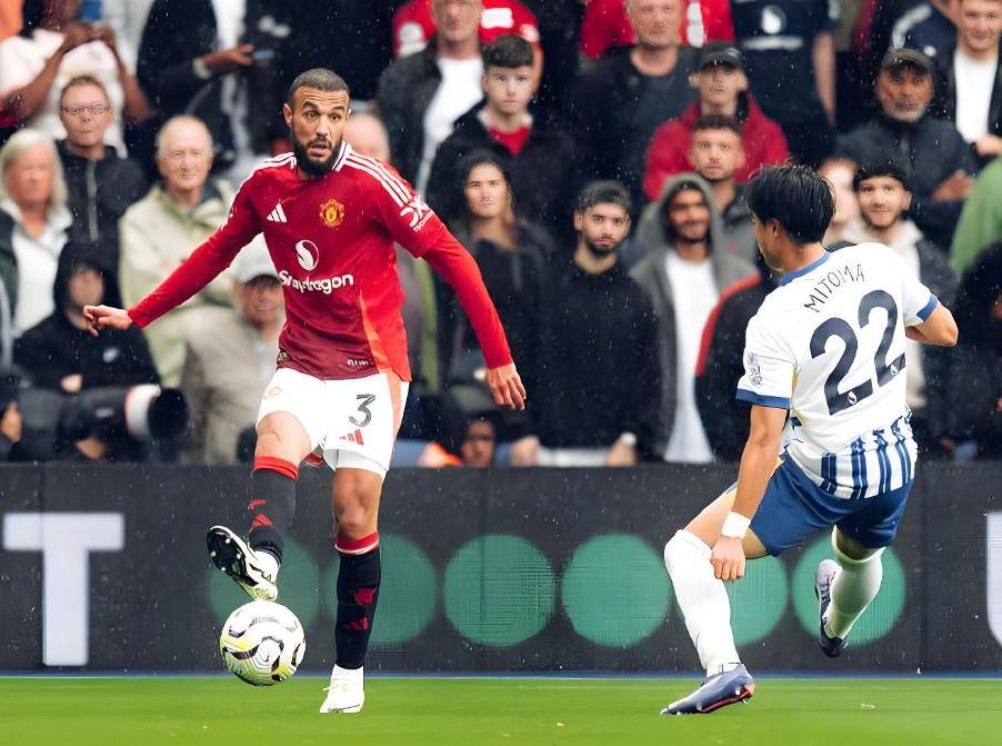 布莱顿主场大败，球队陷入低谷