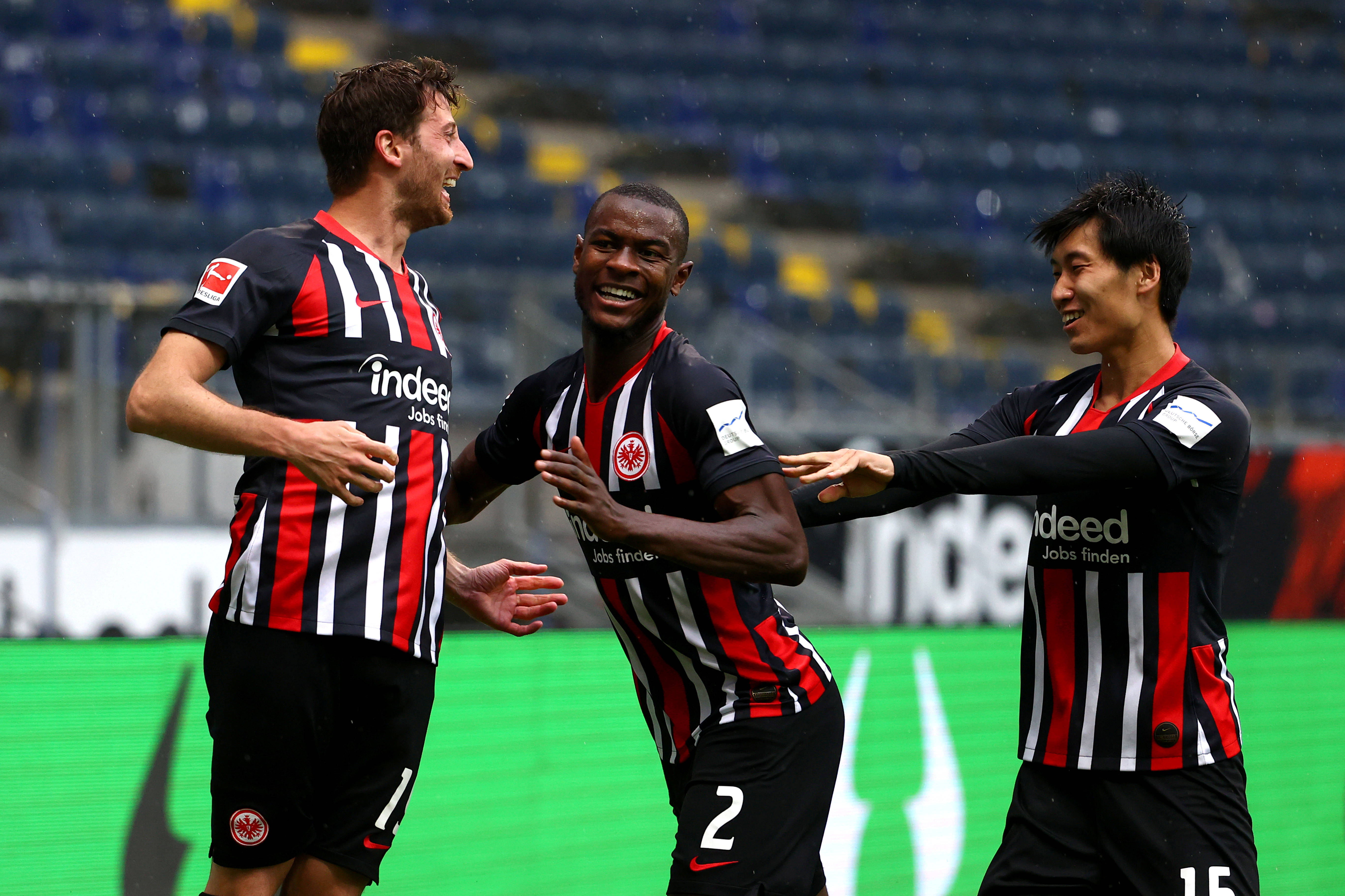 法兰克福备战新赛季，教练组力求提升球员水平的简单介绍