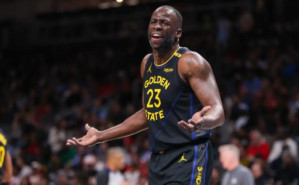 米兰体育登录入口-老鹰队新赛季崭露头角，展现年轻潜力