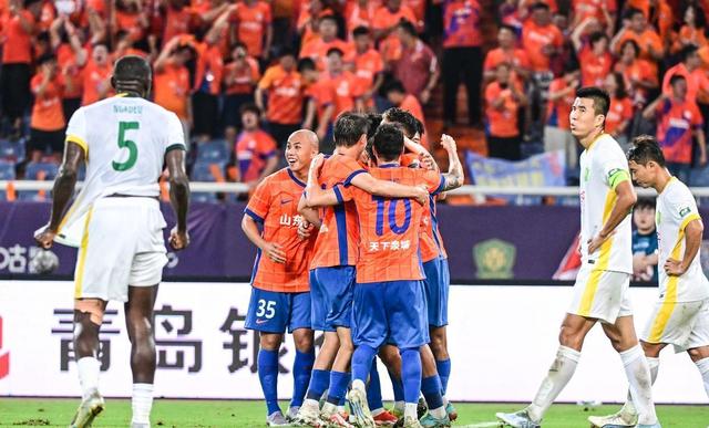 北京国安客场惨败，实力暴露问题