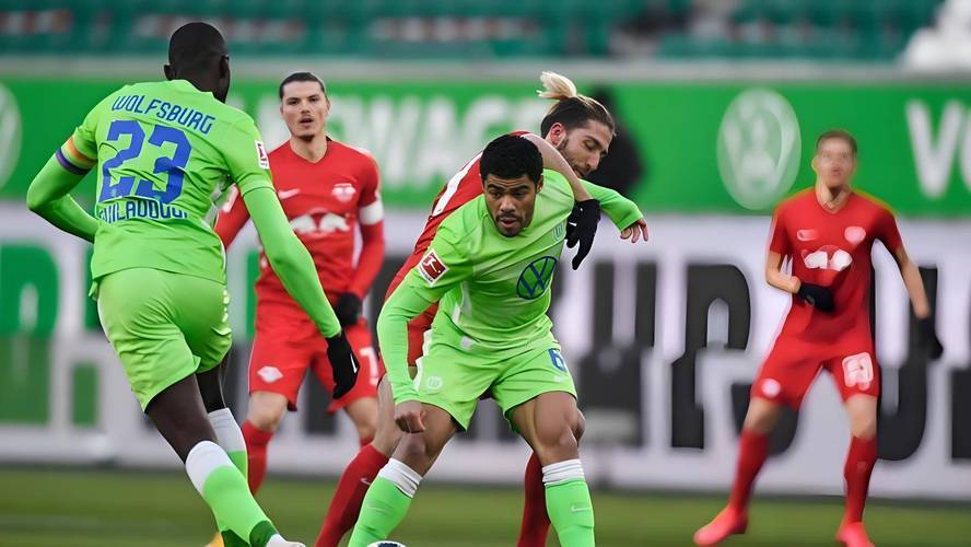 米兰体育vip注册-门兴格拉德巴赫客场逆转，杀入四强的简单介绍