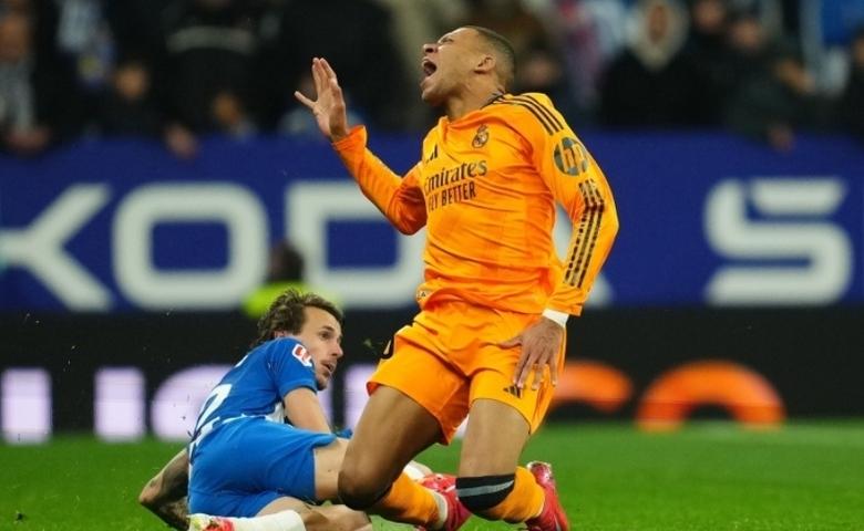 米兰体育官网app-包含巴萨官方宣布球员离队，引发球迷热议的词条