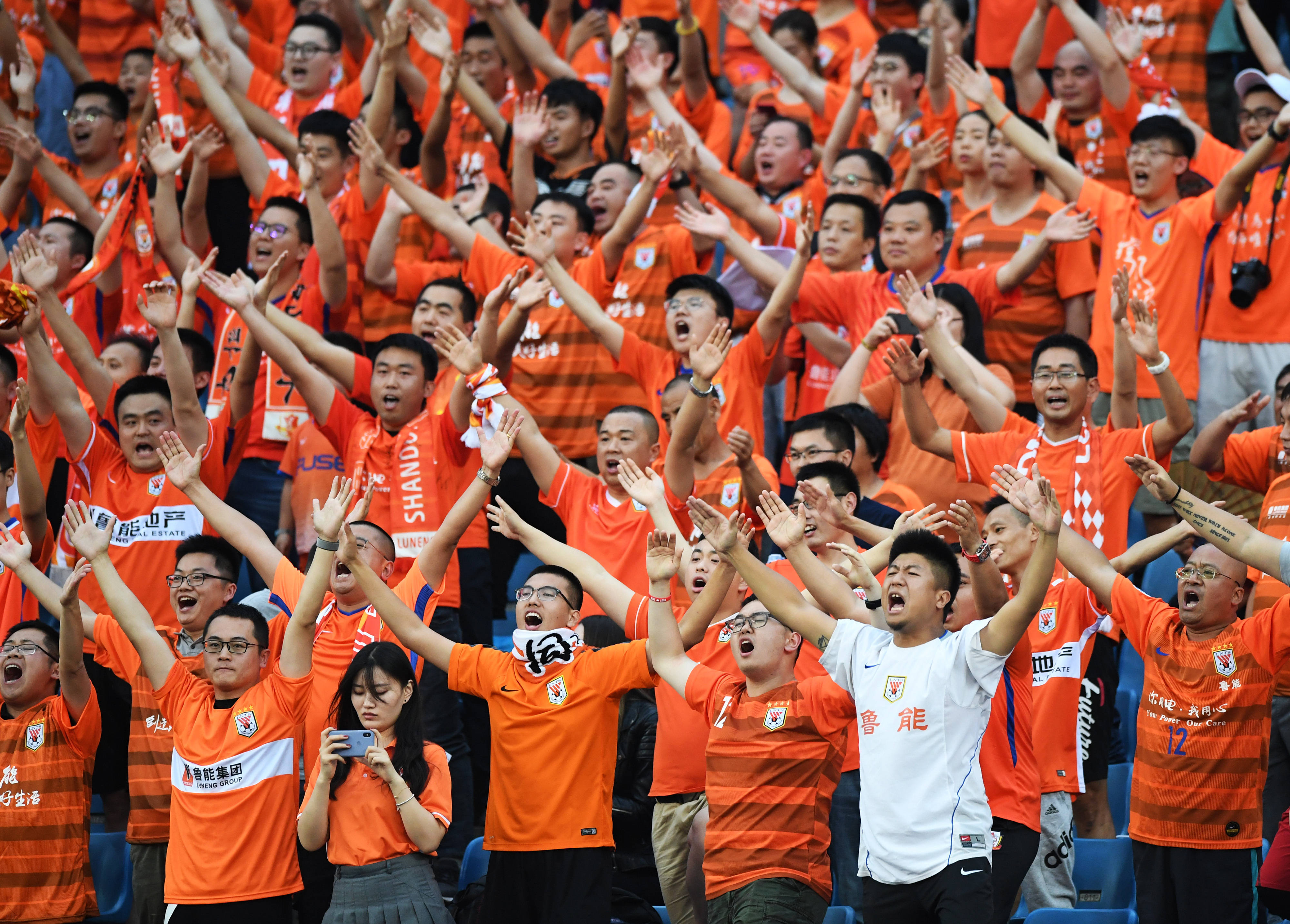 米兰体育竞技-鲁能球员分享犹豫球场瞬间的简单介绍